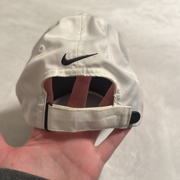 Women’s NikeGolf University of Oklahoma adjustable ball cap - Picture 2 of 5